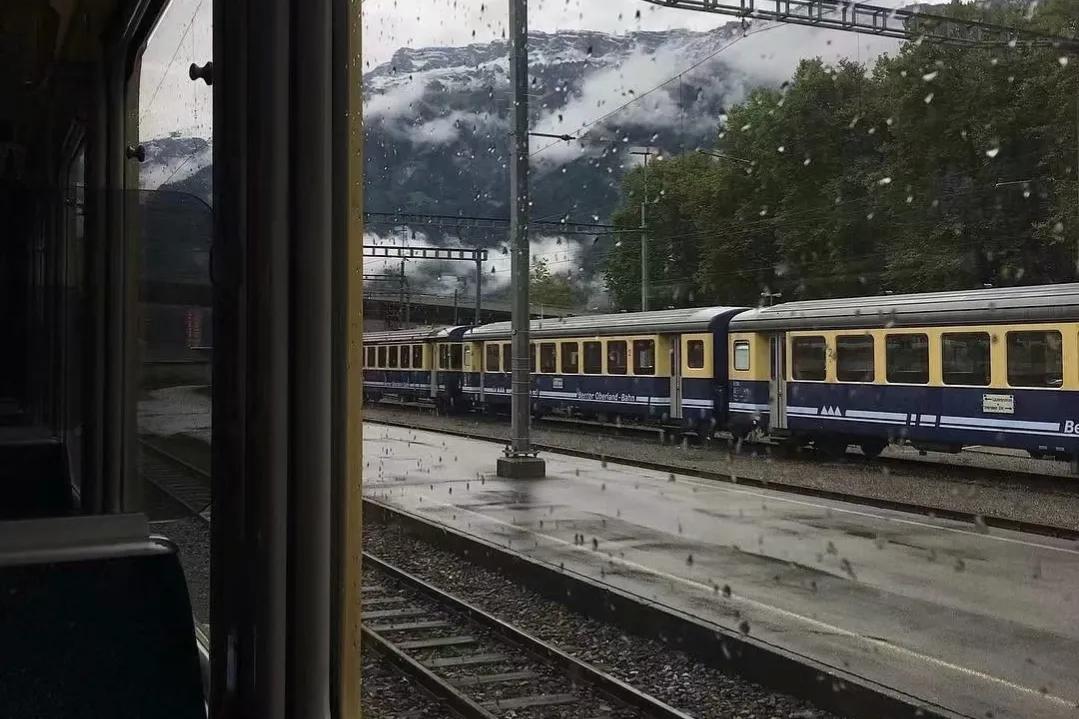 不合群是内心真正成熟的开始,不合群就是成功的开始吗