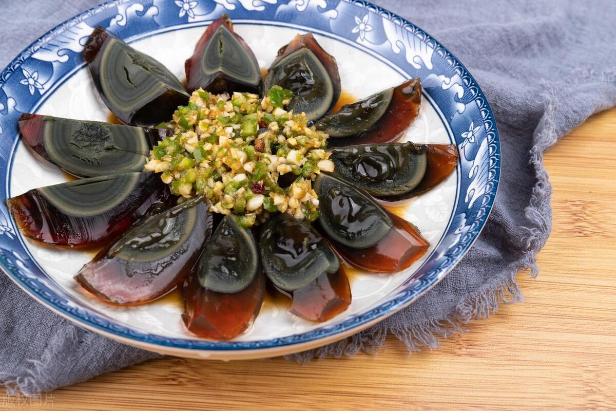 肝脏不好吃什么食物才能养肝护肝,护肝好的食物和中药材