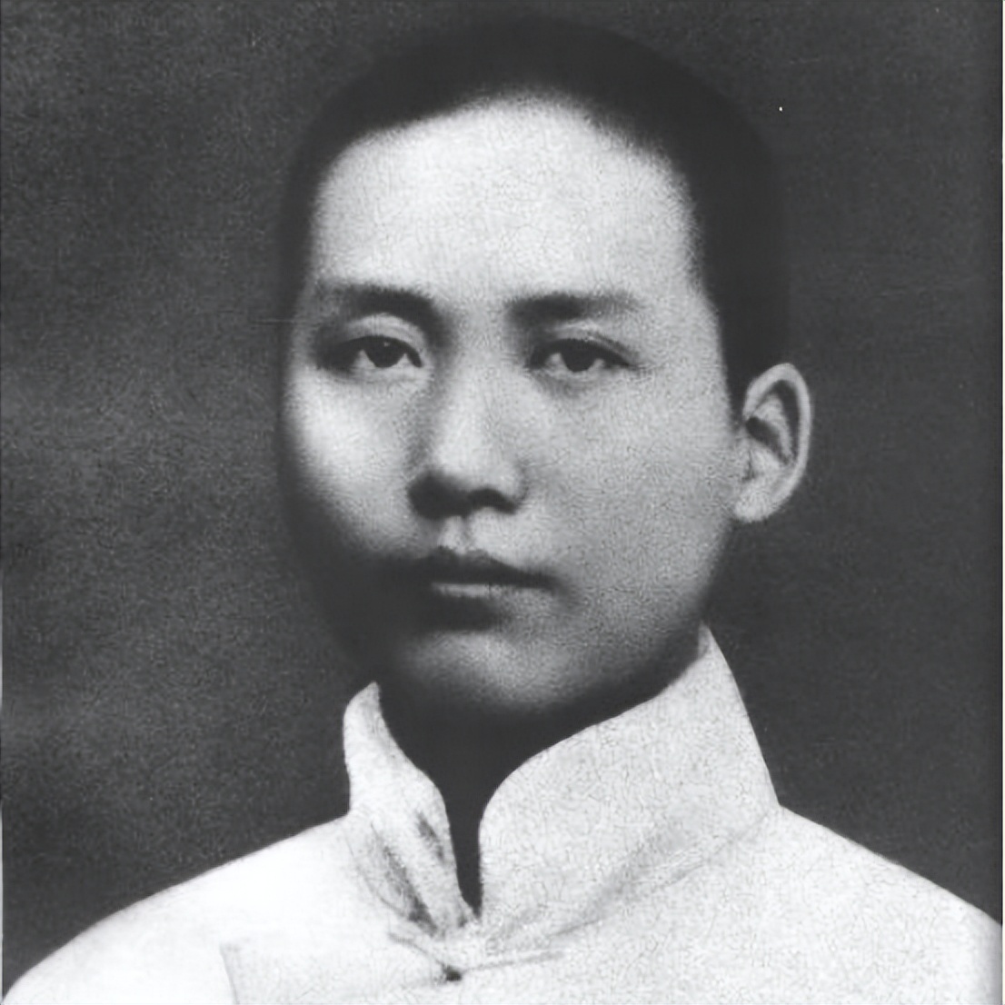 彭德怀问毛主席：你一天军校没上过，为何能把敌人打得落花流水？