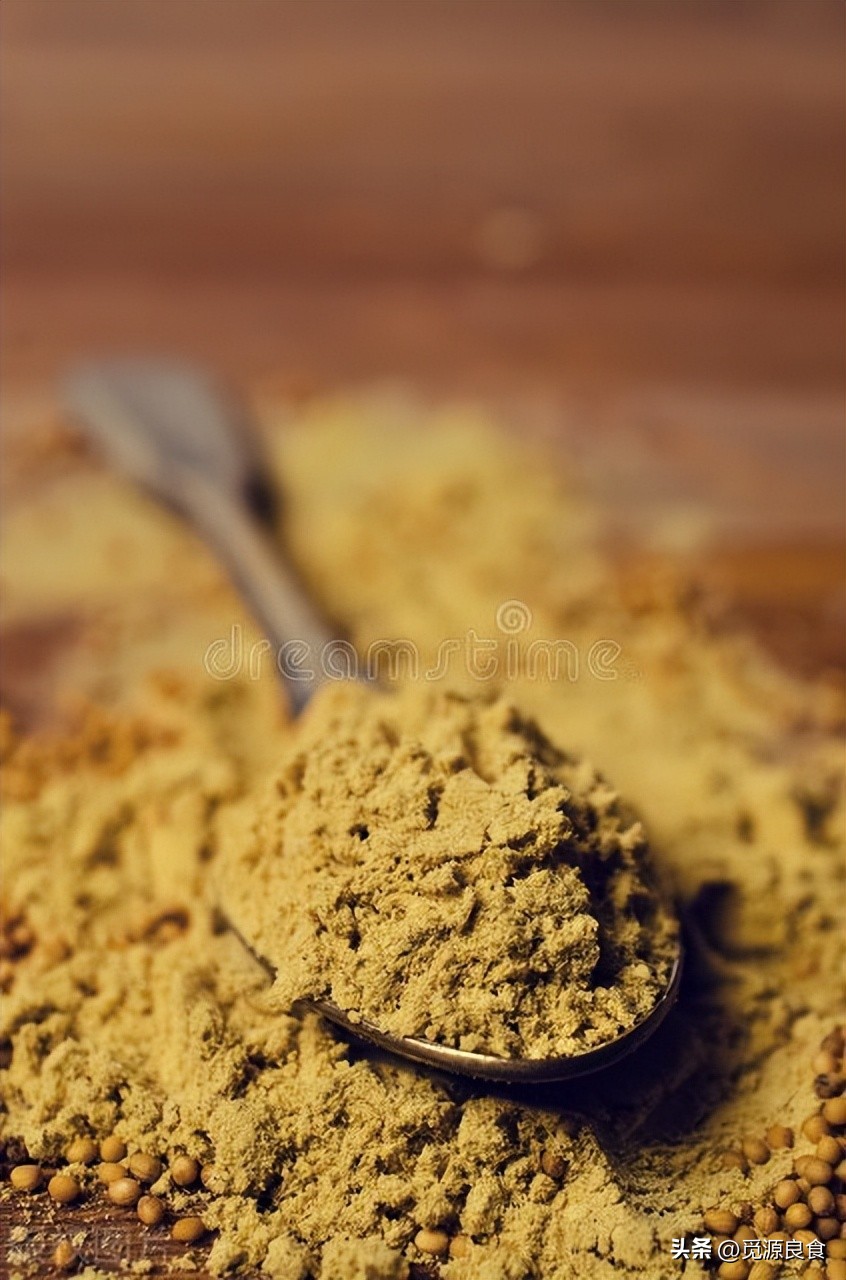 芥末是山葵的根做的吗,做芥末的辣根是什么