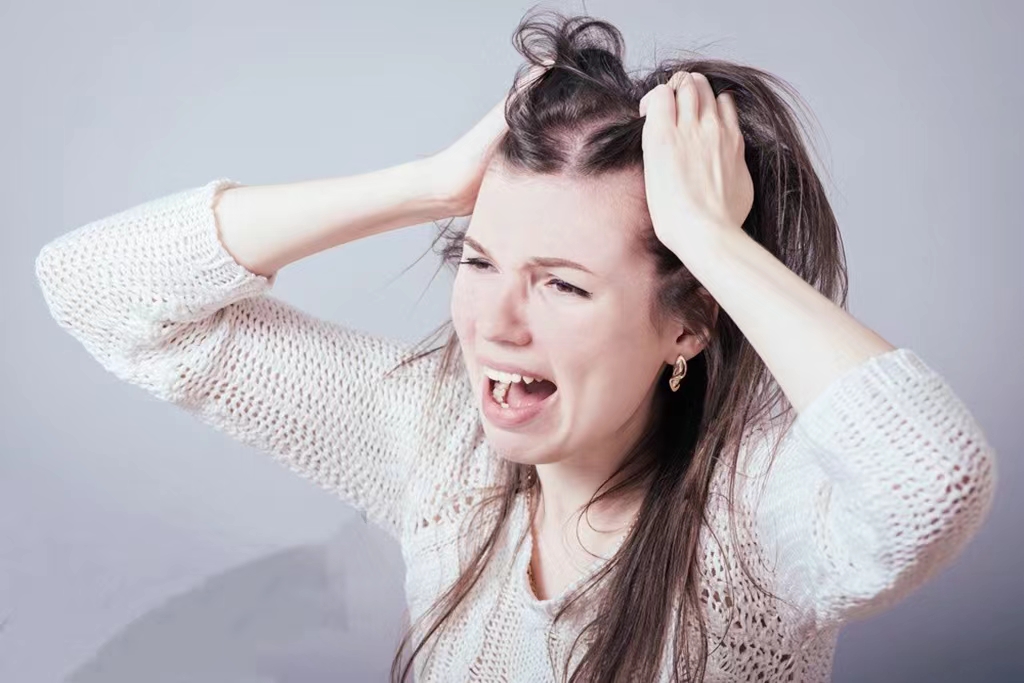 孩子为什么会出现强迫症？严重影响学习怎么办？