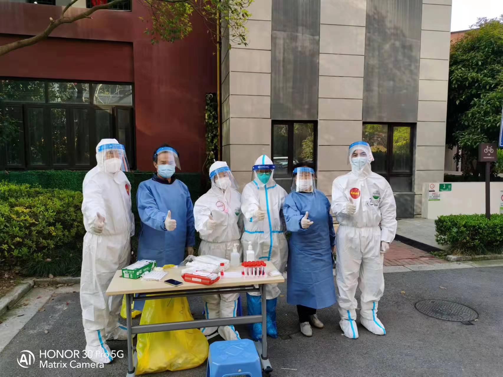 我们一直走在抗疫的路上,小区抗疫情况