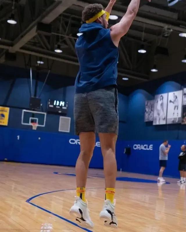 nba球员中国代言汇总,第一个代言中国品牌的nba球员是谁