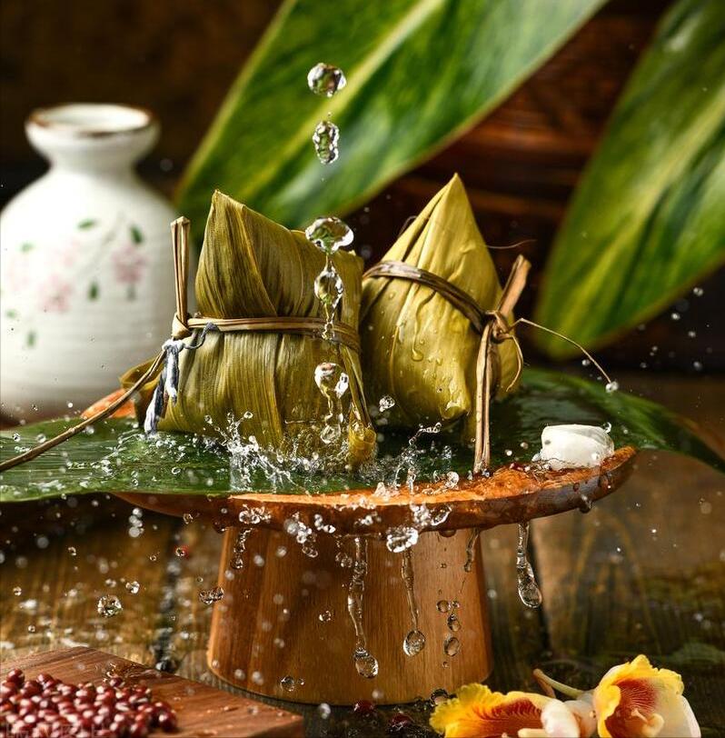 遥借清风览万里,唯有离骚驻世间。端午感怀