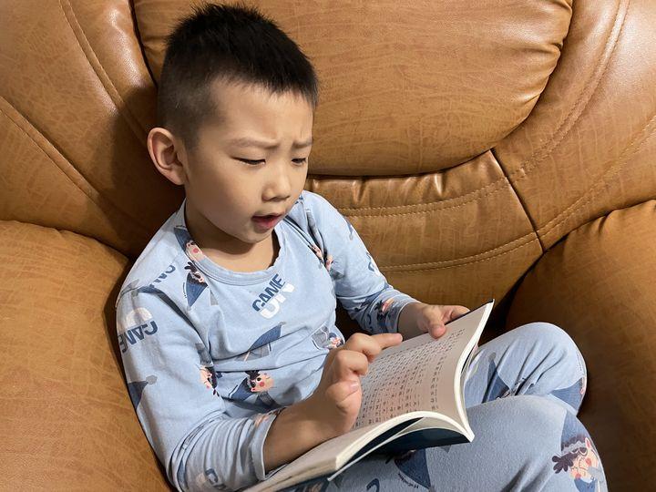 小学生必看的十本科普书,科普书太难懂怎么给孩子读