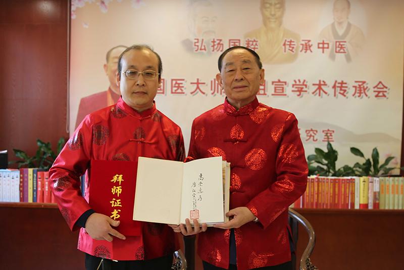 躬耕医道技高德崇——专访“仲景国医传承人”、社旗县中医院副主任医师高崇