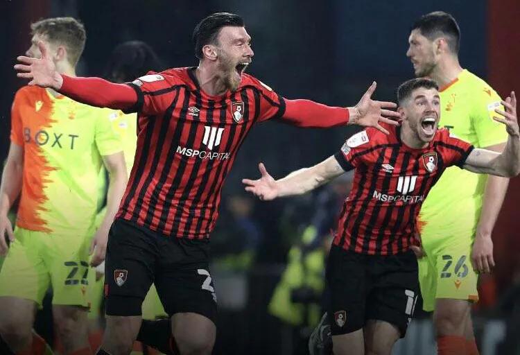 励志！1米96国足归化对象刚升到英超，在欧洲杯进球，现求婚成功