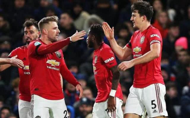 鍛ㄦ棩绔炲僵瓒崇悆鎺ㄨ崘鏇煎煄vs鐑埡,鏃ヨ亴鑱旇禌浠婃棩绔炲僵鎺ㄨ崘