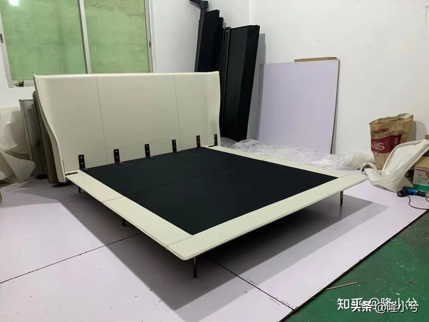 一张生态真皮皮床的成本,实木真皮床生产过程