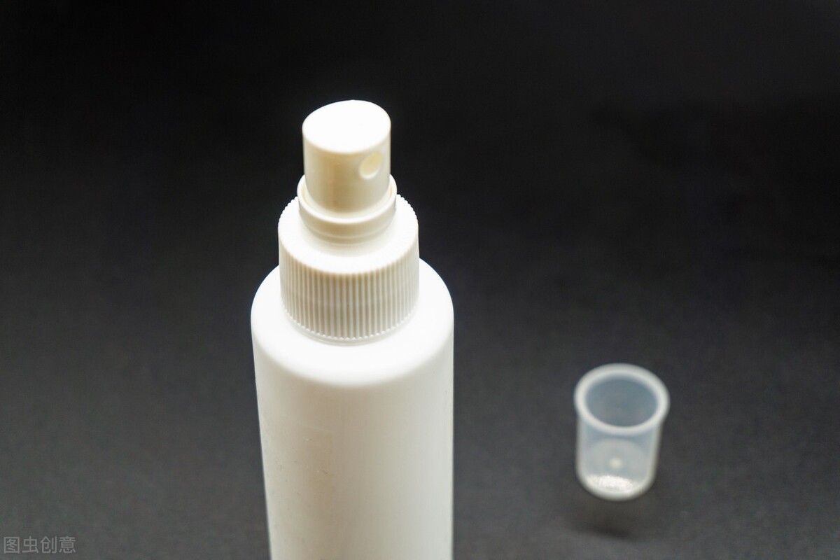 新车有异味怎么才能去除车内异味,丰田荣放车内异味重头晕