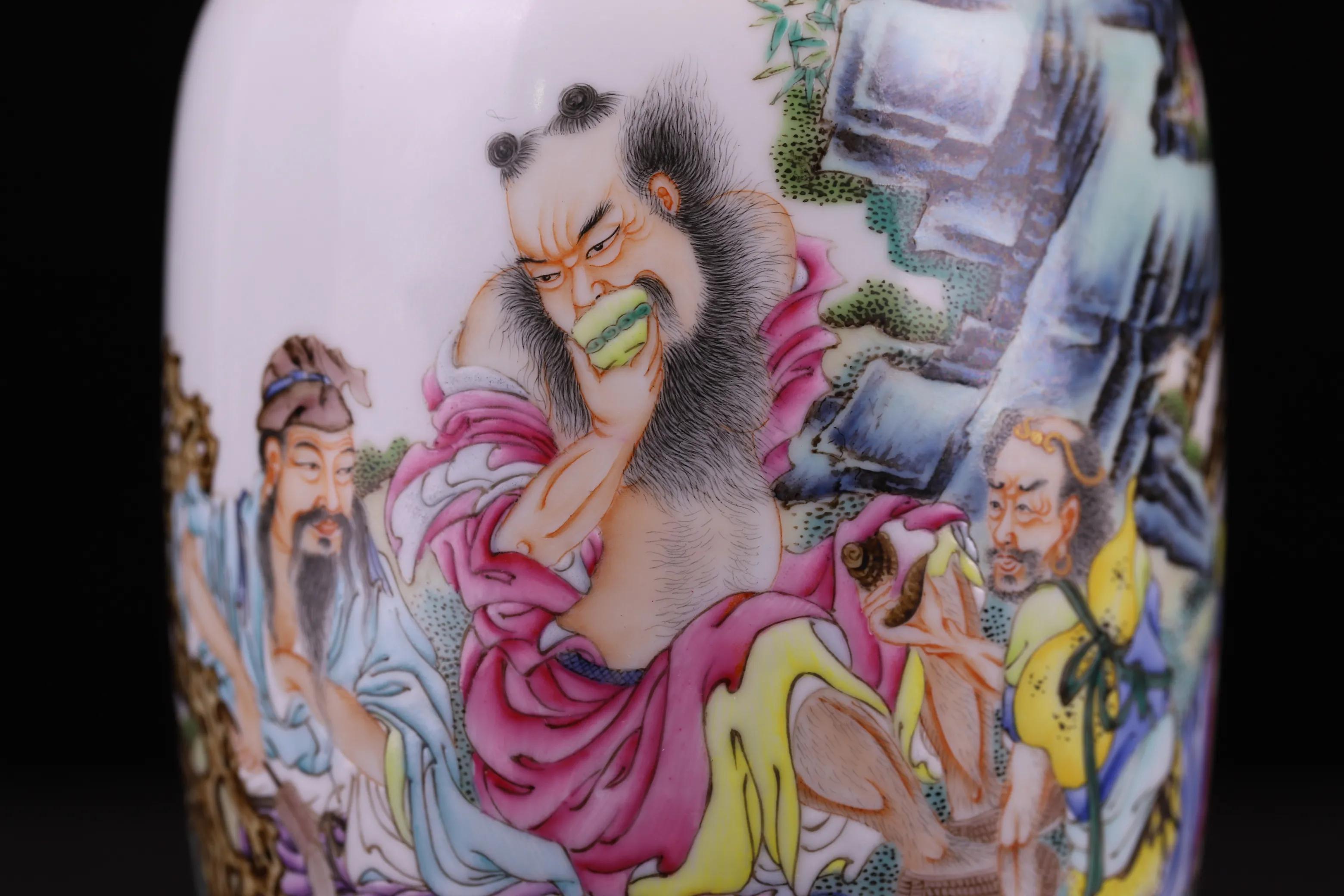 雍正官窑粉彩三仙醉酒图瓶,雍正胭脂红粉彩开窗龙瓶