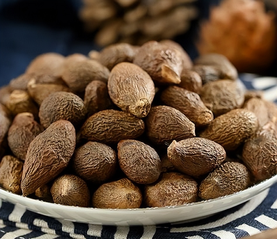 胖大海有润肺的功效吗,胖大海怎么泡水喝止咳