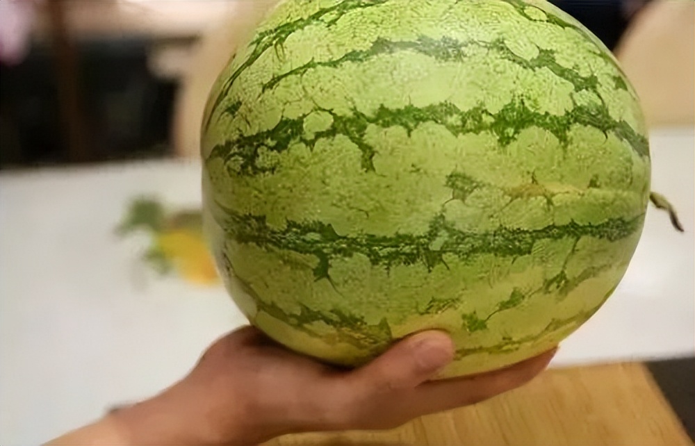 三伏天如何做一个合格的吃瓜群众,三伏天要怎么做怎么吃