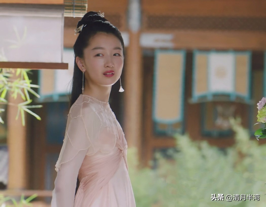 那些长得丑却非常有魅力的女星,丑而不自知的人