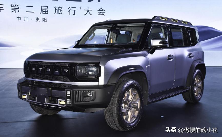 捷途旅行者7座黑武士版实车,国产路虎卫士捷途旅行者
