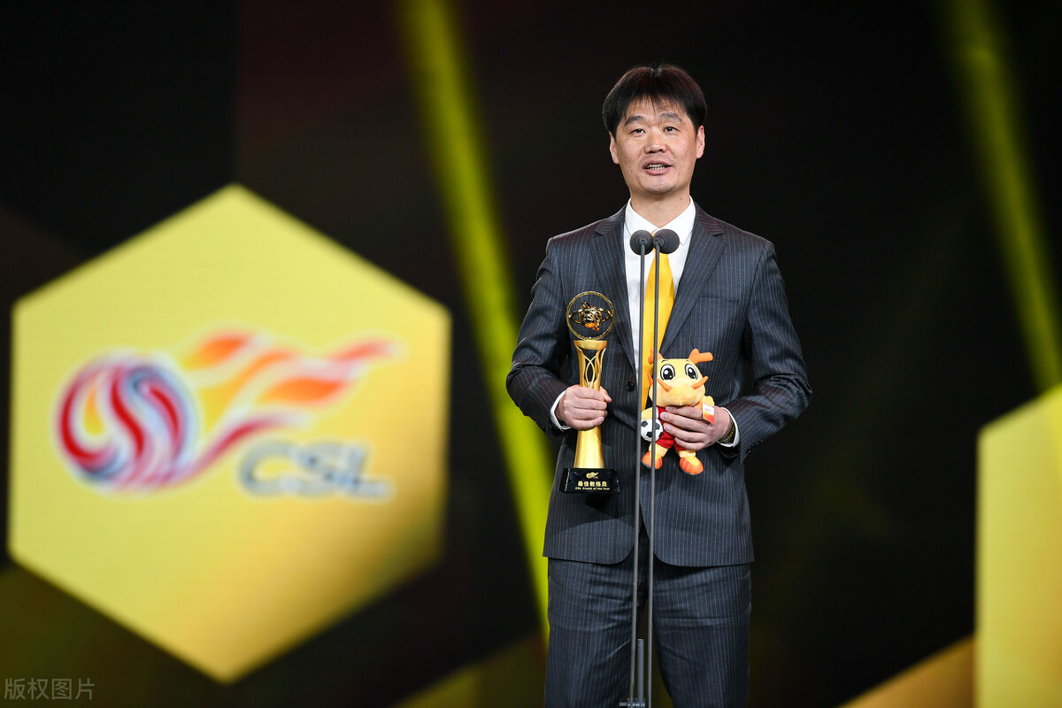 曝李铁确定下课,李霄鹏接任!国足或提前备战2023年亚洲杯