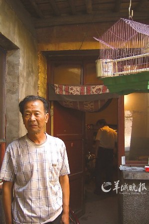 1986年,女学生被老师强奸,为何老师出狱后却跪地认错?