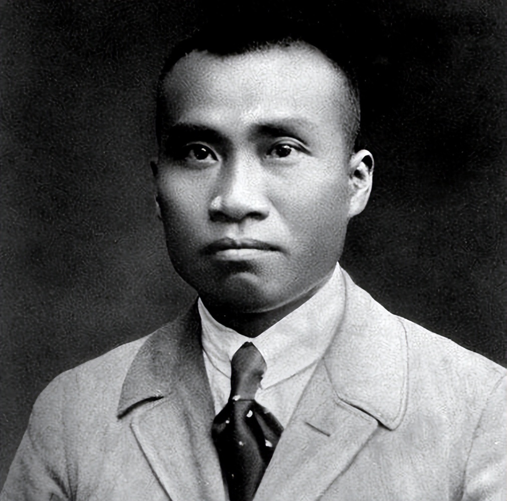 南昌起义失败后军队去了哪,南昌起义失败后军队到哪里去了