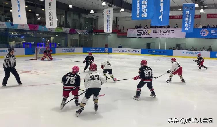成都儿童冰球训练,成都哪里可以学冰球啊