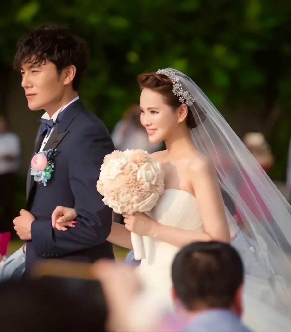 秦昊谈伊能静前一段感情,秦昊伊能静互怼合辑