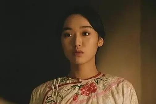 韦唯遭受过家庭暴力吗,贾静雯和韦唯现状