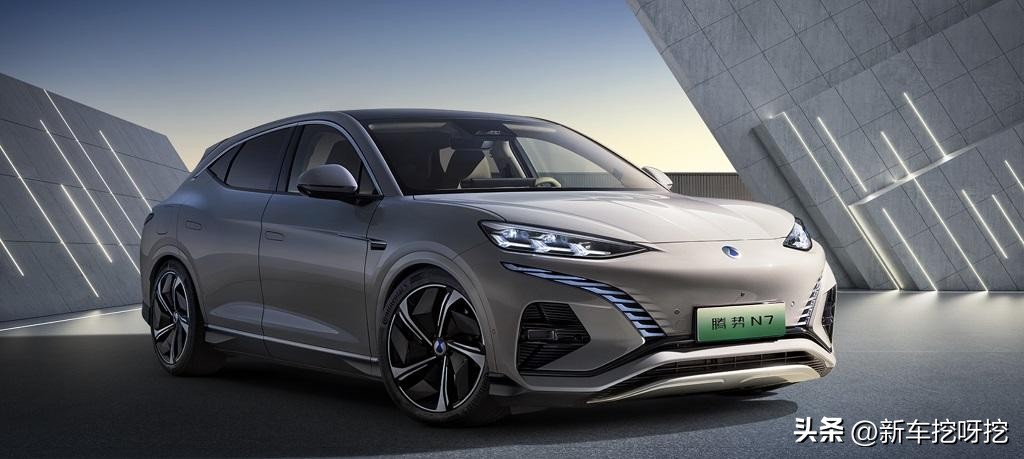 腾势n7云辇是全系标配的吗,腾势N7上新高级智驾