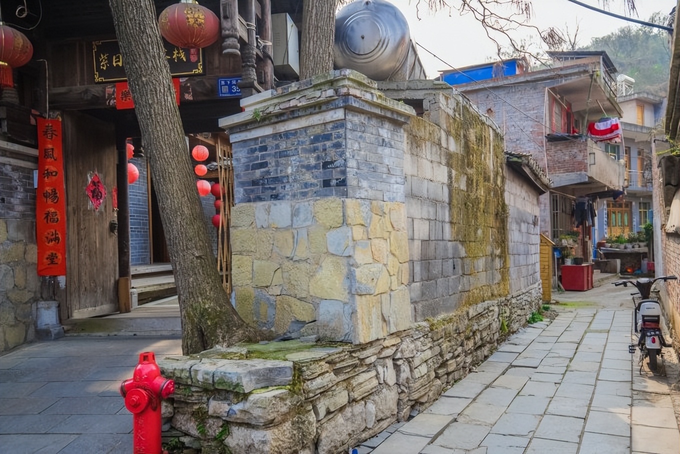 贵州青岩古镇旅游线路攻略,贵州省青岩古镇旅游攻略