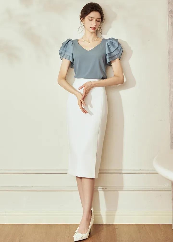 40岁中长短袖t恤怎么搭配才好看,荷叶袖t恤怎么搭配