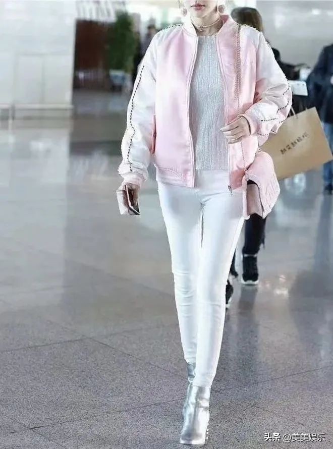 欧阳娜娜浴袍成本价,欧阳娜娜的浴袍销量