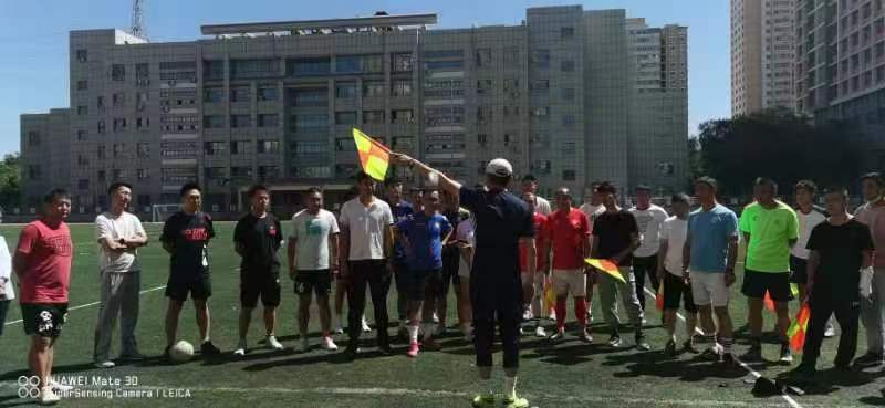 喀什足球三级裁判员培训,乌鲁木齐新市区足球培训