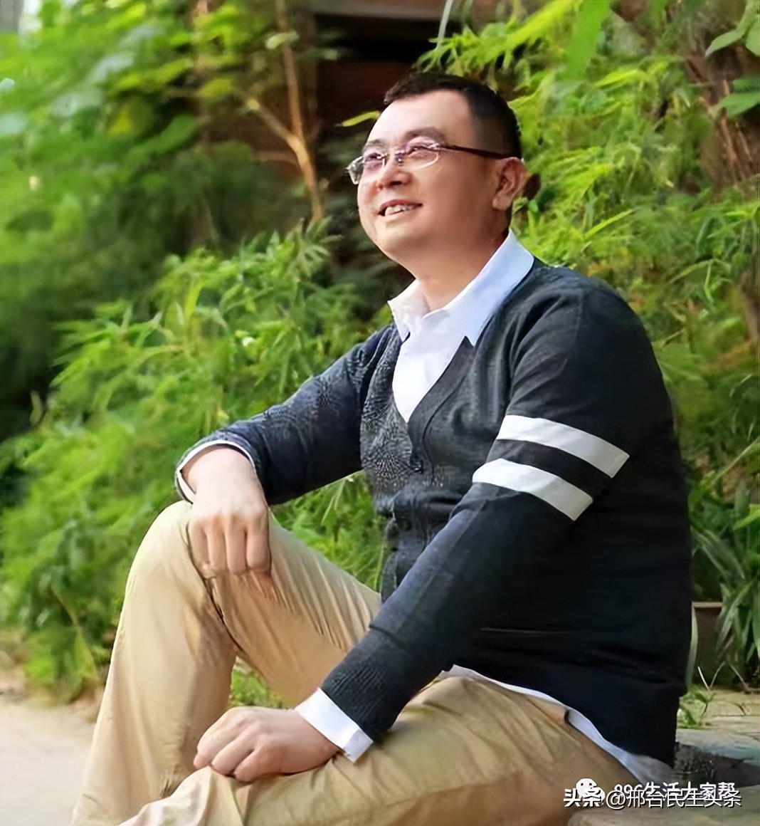 今天上午10点开播!《生活大家帮》,有事打电话!