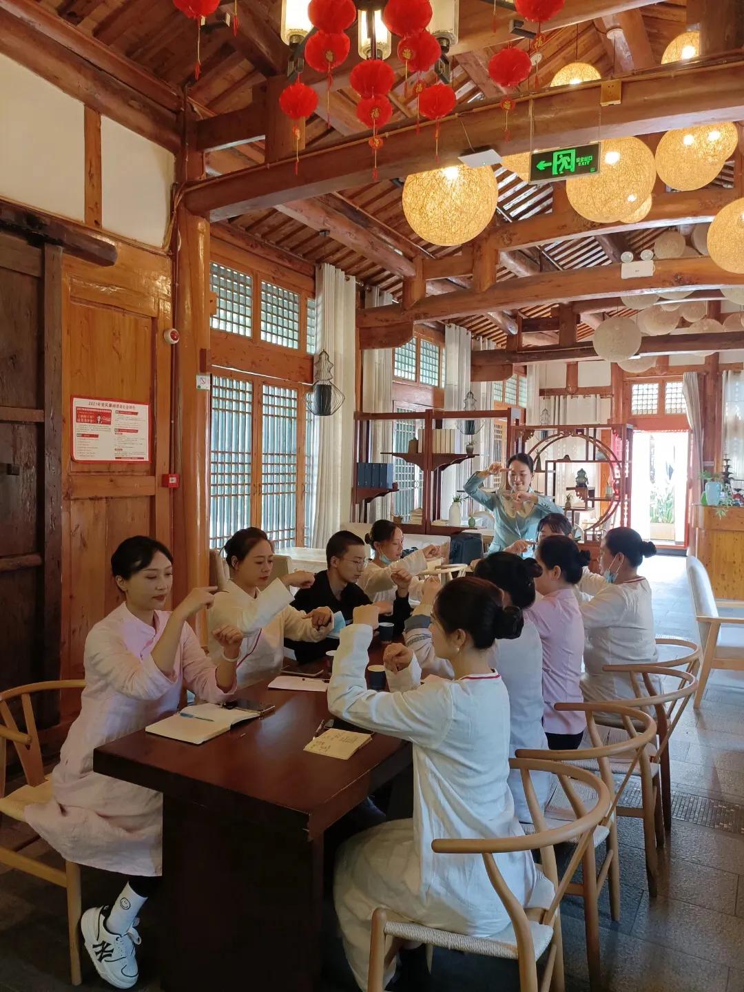 阆中和美公司茶道与礼仪培训圆满结束