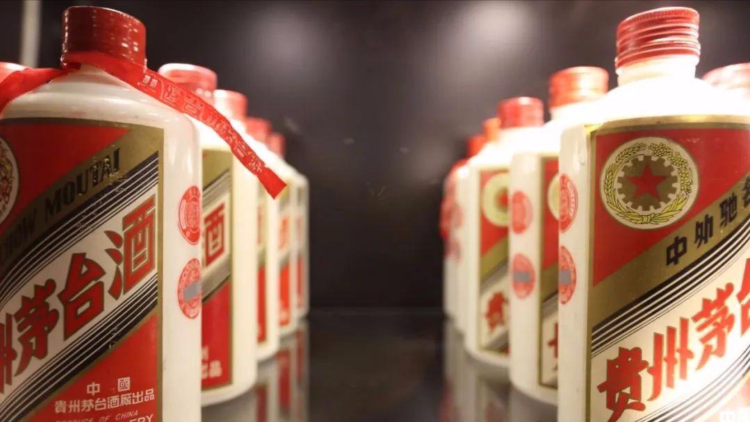 虎虎生威的2022年：高端白酒越来越“能打”？