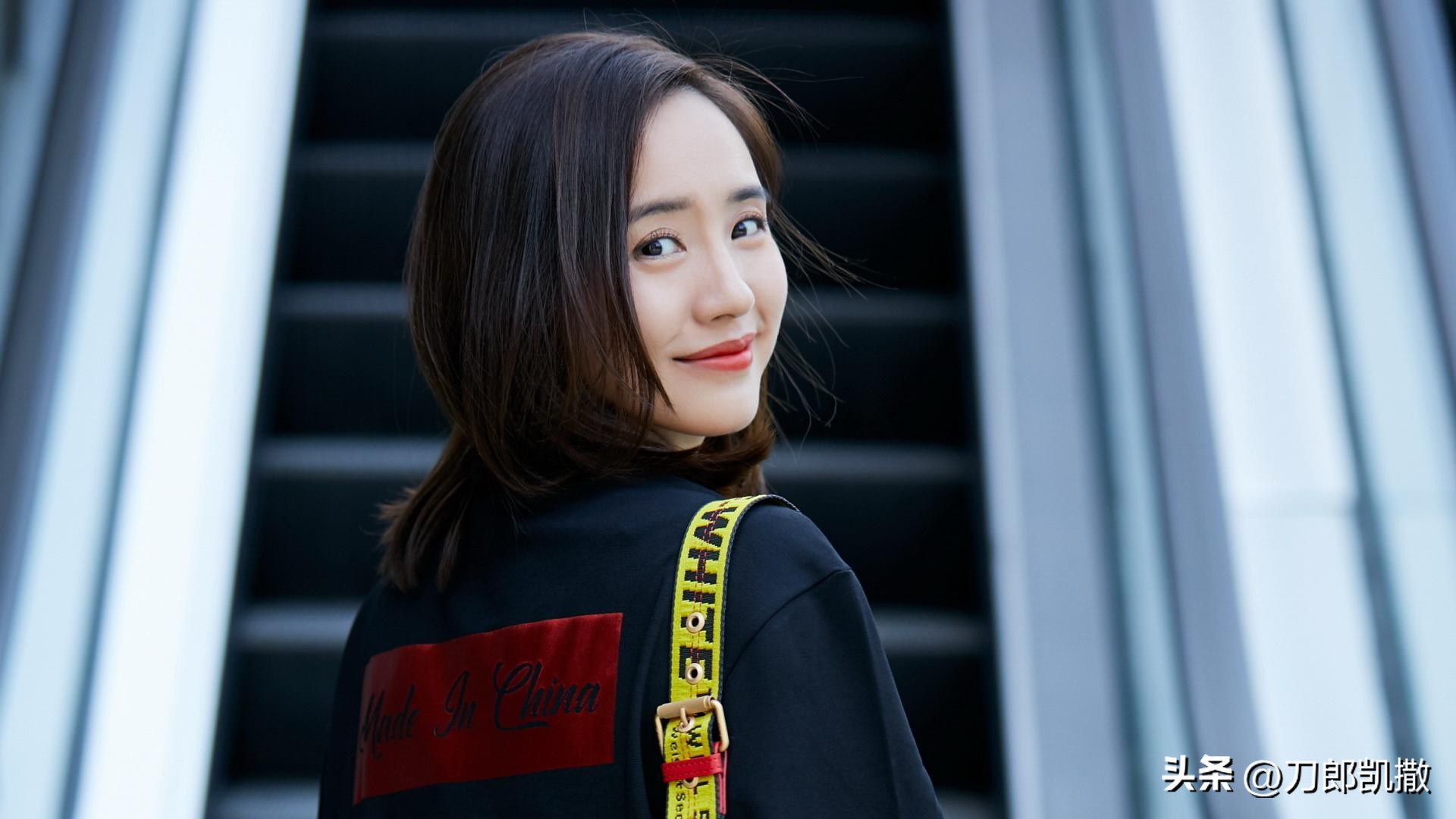 秋雅为什么突然火到国外,秋雅怎么不红