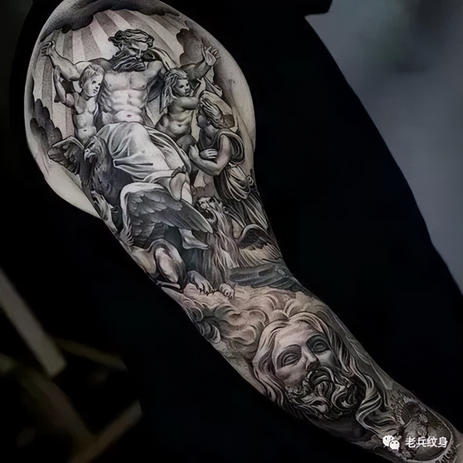 花臂纹身彩臂,花臂一次性纹好还是分次纹好