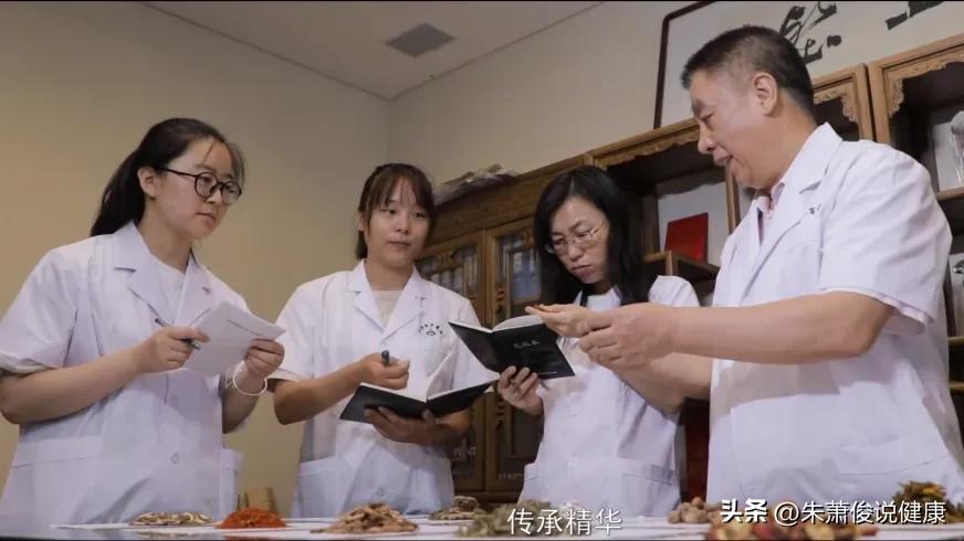 福建治疗胃肠病的中医名医,山西晋中发现一名中医堪称扁鹊
