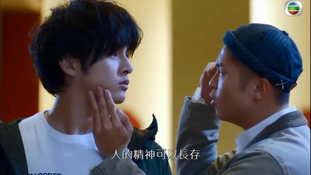 提问：如何不让别人知道我是丧尸？