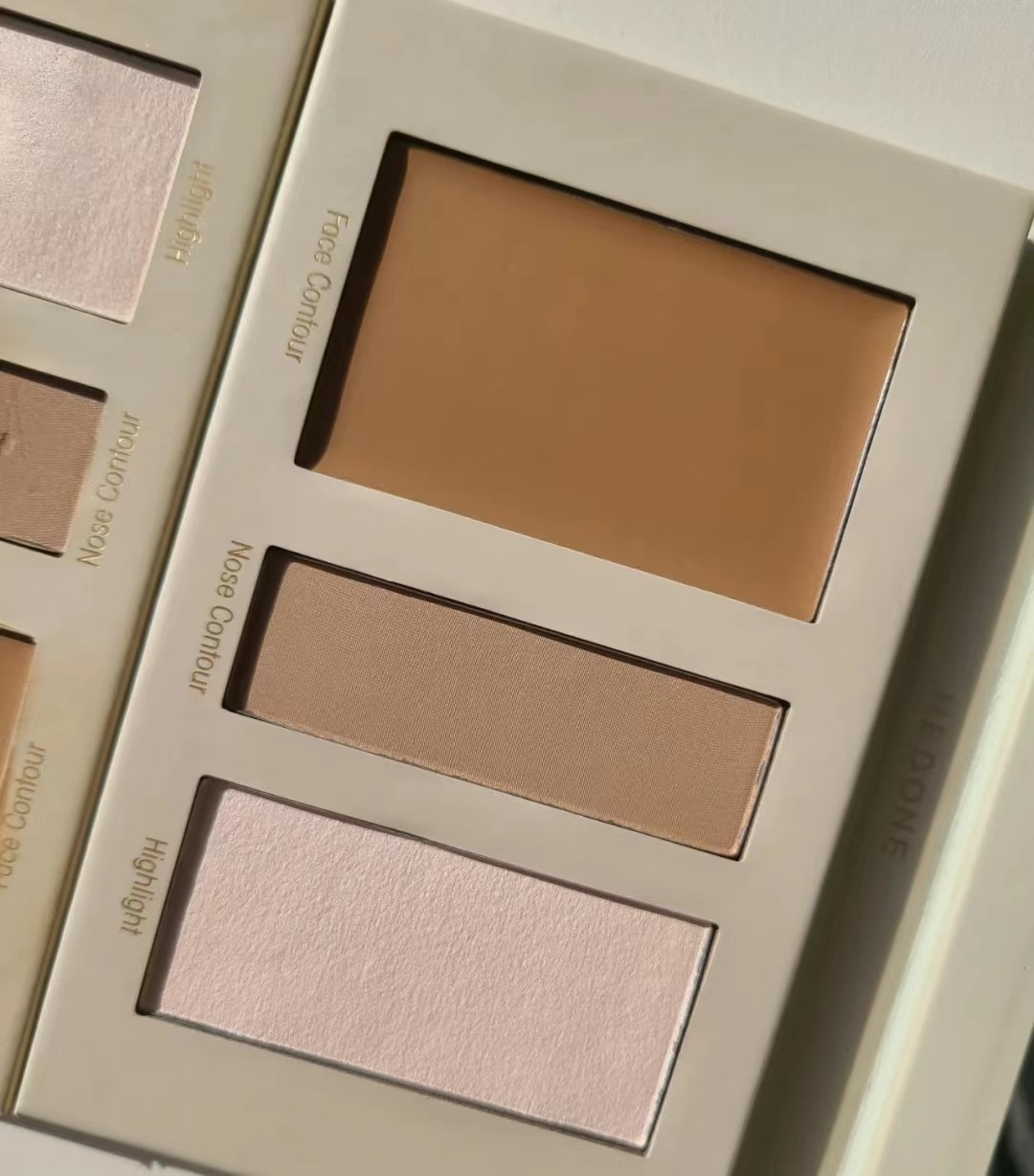 素颜白开水妆容教程,怎么打造清透的妆容