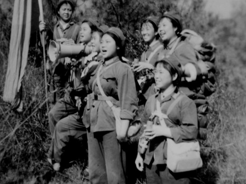 23岁为国捐躯,她的初恋守在墓旁终身未婚,弟弟苦寻她下落64年