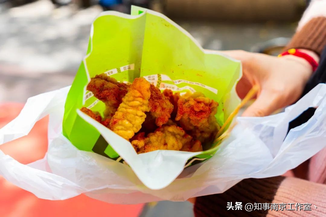 在南京来科巷就三件事：排队、排队、排队！