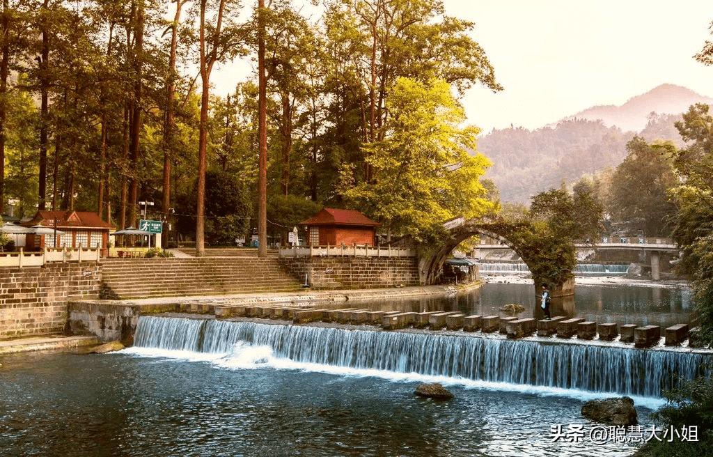 2022春节成都周边有年味的古镇,四川成都游览攻略