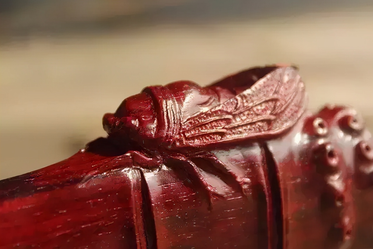 佛手雕件的寓意和象征,翡翠常见的雕件及寓意