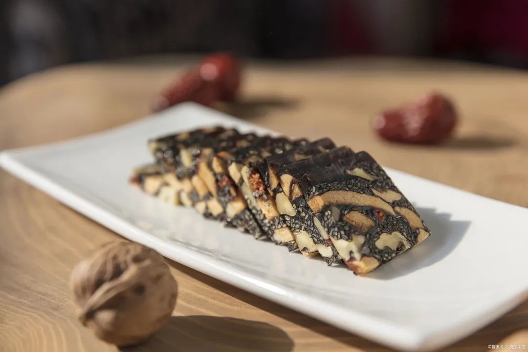 固本堂阿胶糕为什么贵,阿胶糕价格贵和便宜的有什么区别