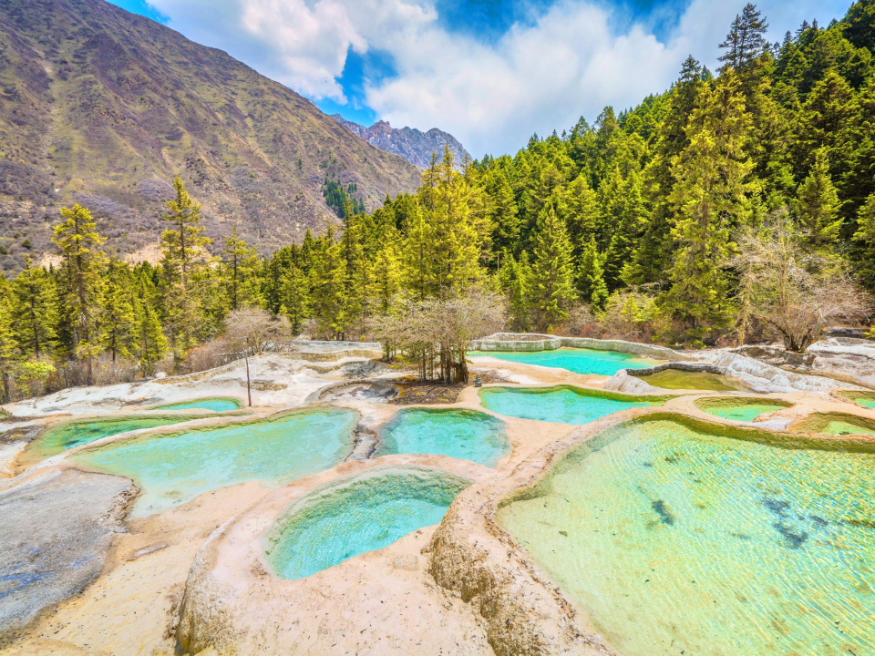 四川不输九寨沟的景区,九寨沟被称为天上瑶池吗