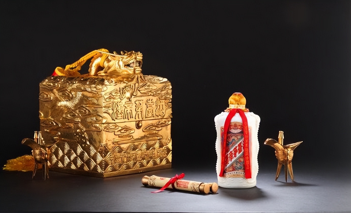 90年代啤酒瓶,20多年前的空酒瓶值钱吗