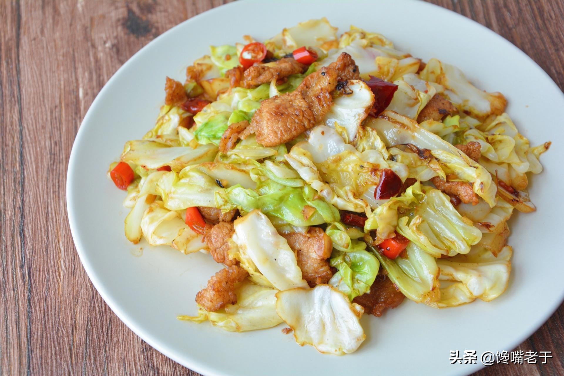 包菜紧实的好还是松的好,包菜松散好还是结实好吃