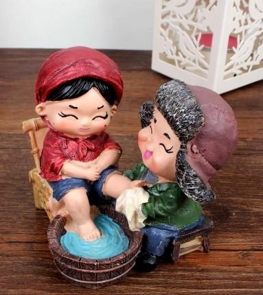 要想夫妻感情好睡前必做四件事,夫妻最好的相处模式睡前谈心