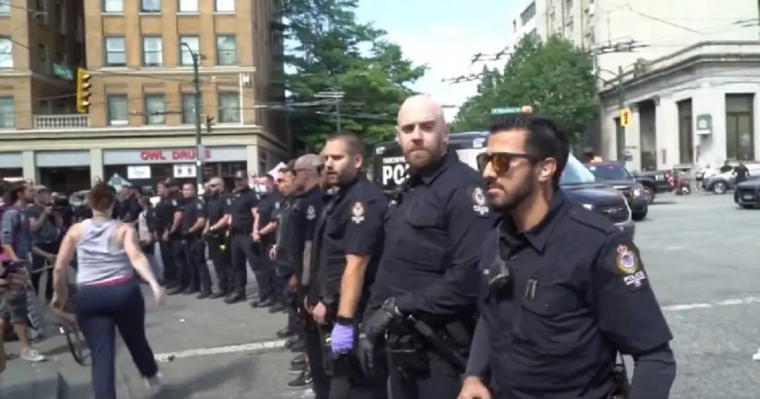 温哥华为什么越来越小,温哥华的变化