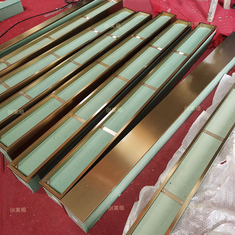 不锈钢表面涂的是什么油,不锈钢电镀与色油区别