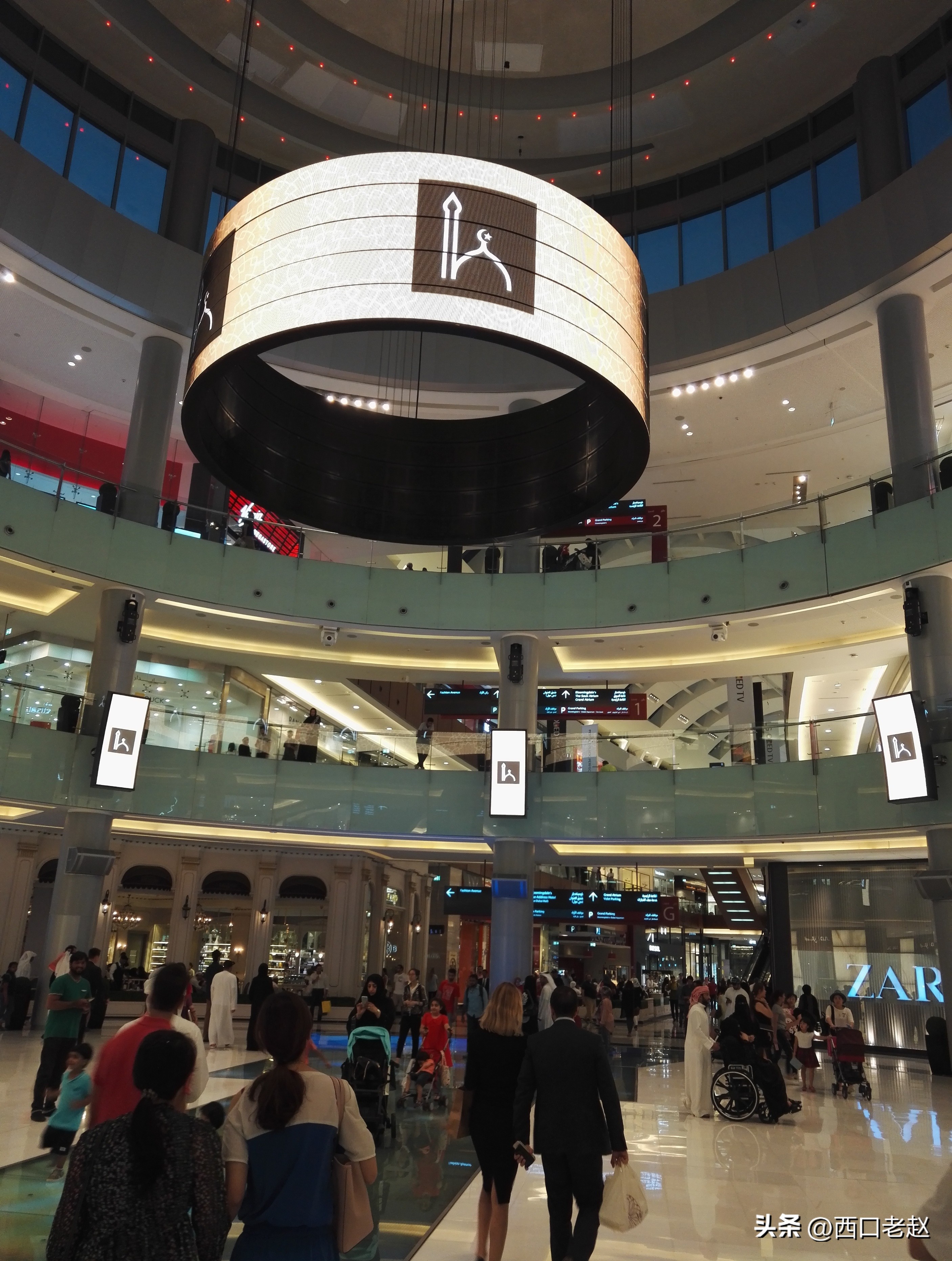 行走在国外的岁月20——再见迪拜（The DUBAI MALL和奥莱）
